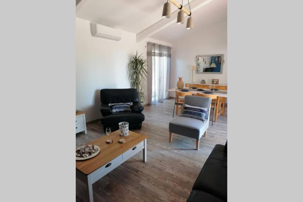 Maison 5 Personnes En Garrigue - Piscine-Spa Prive Langlade Exteriör bild
