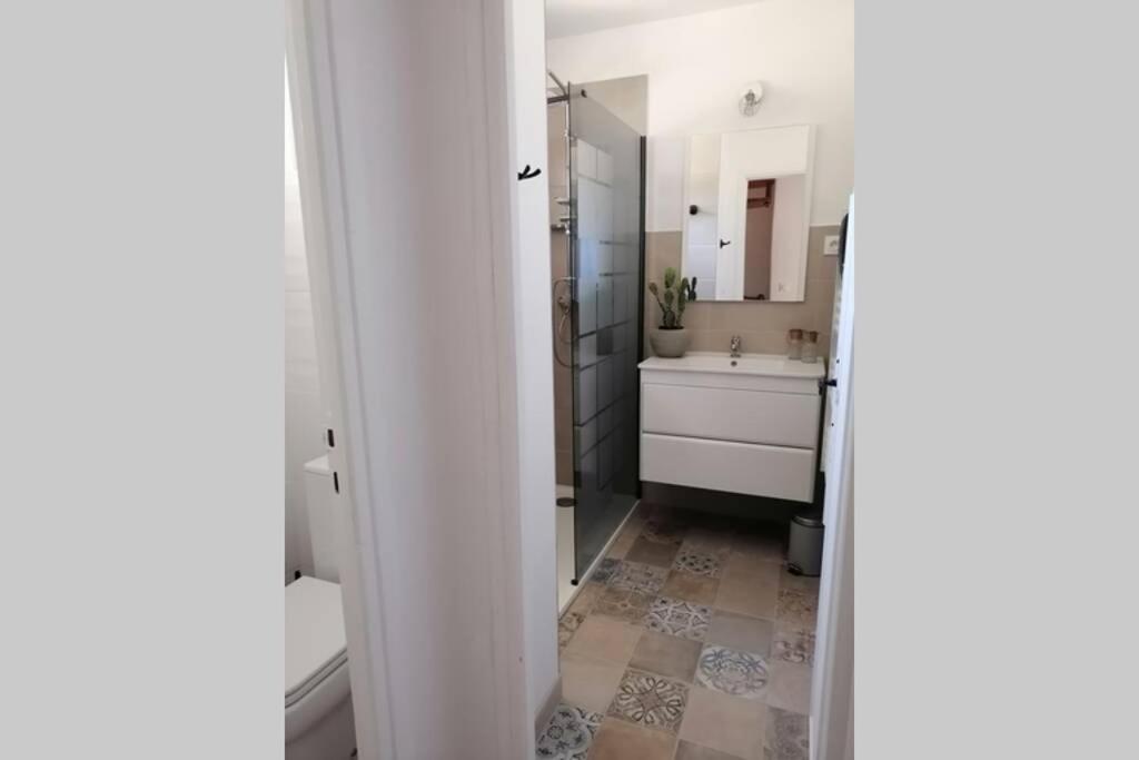 Maison 5 Personnes En Garrigue - Piscine-Spa Prive Langlade Exteriör bild