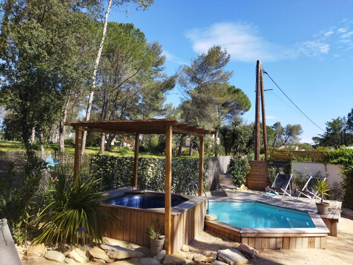Maison 5 Personnes En Garrigue - Piscine-Spa Prive Langlade Exteriör bild